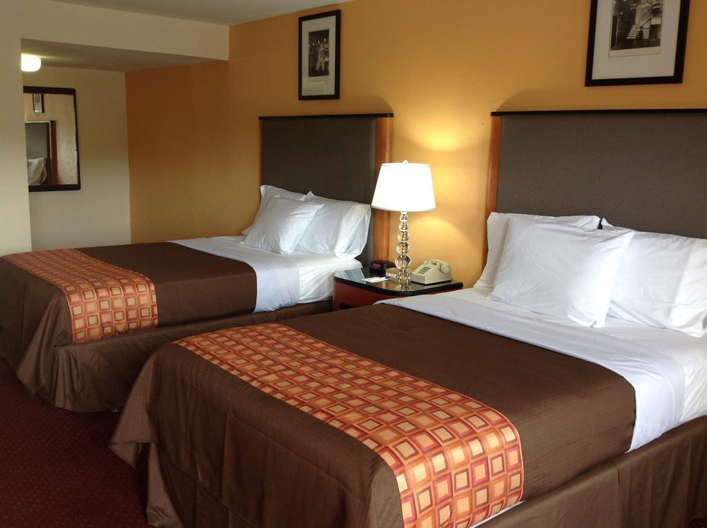 Media Inn & Suites Eksteriør bilde