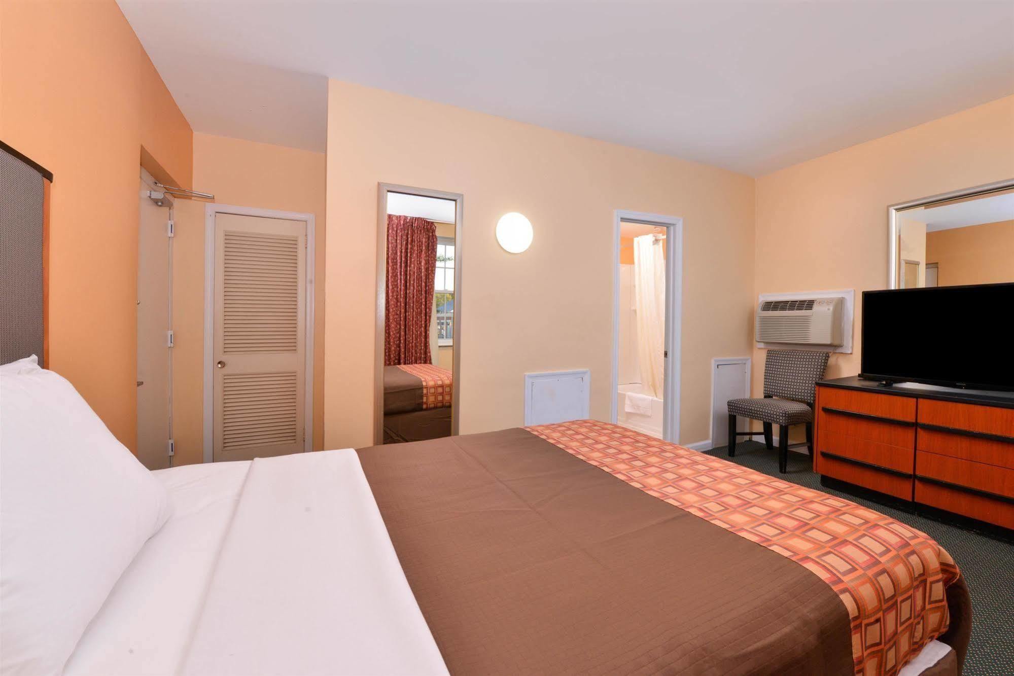 Media Inn & Suites Eksteriør bilde